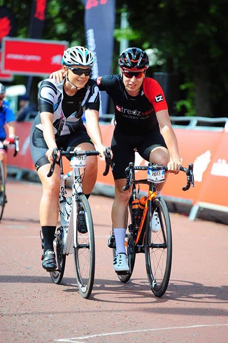 Jack helps another cyclist out